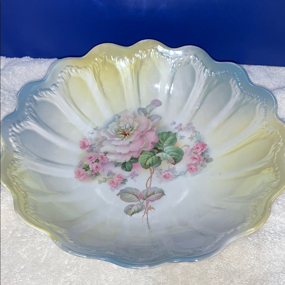 Vintage wild rose scalloped porcelain China charger plate.